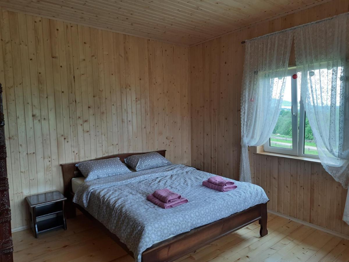 Омріяні Карпати Villa Smozhe Exterior photo